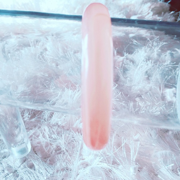 Peach Lucite Bangle Bracelet - Picture 2 of 4